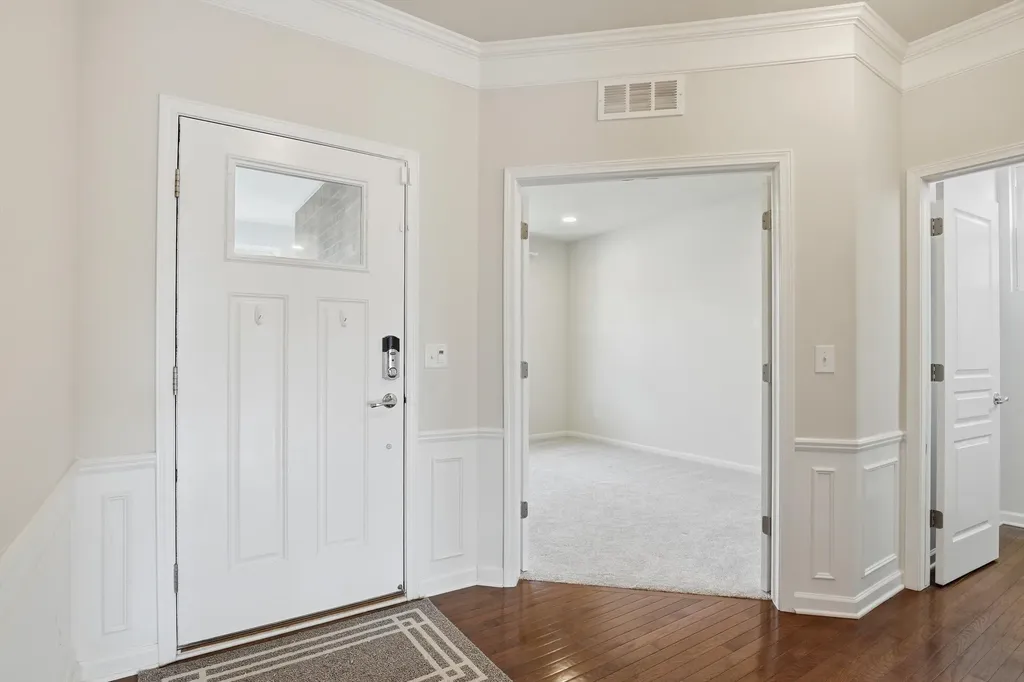 30169 Macintosh Lane Lyon Charter Township MI 48165