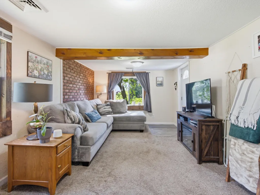 2411 Wadhams Road Kimball Township MI 48074
