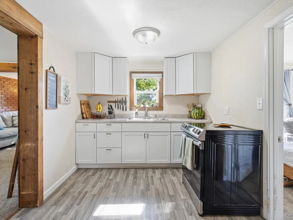 2411 Wadhams Road Kimball Township MI 48074