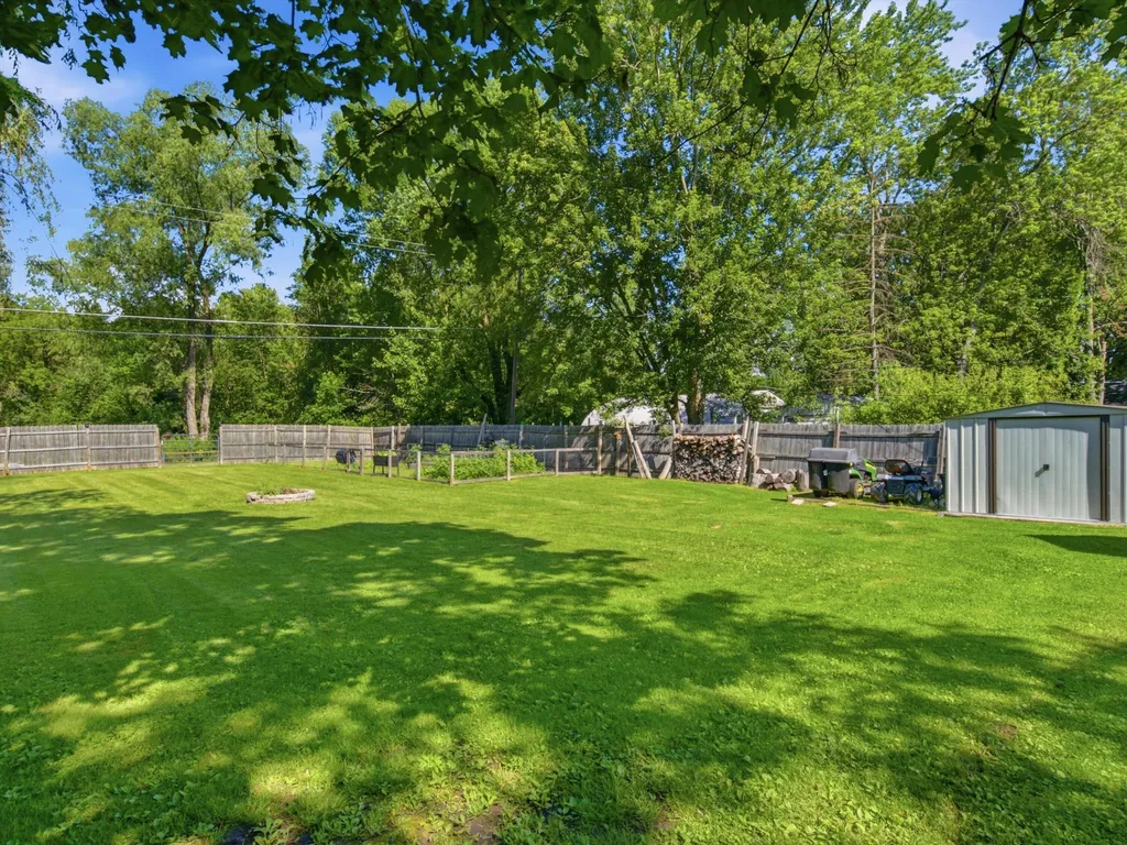 2411 Wadhams Road Kimball Township MI 48074