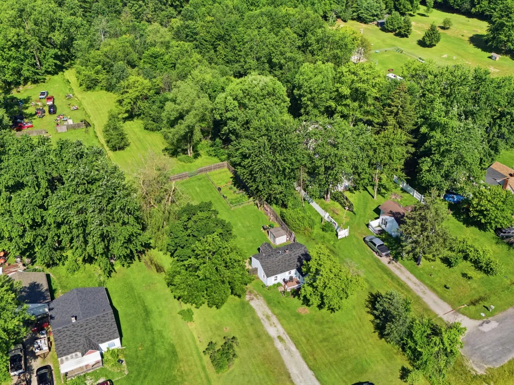 2411 Wadhams Road Kimball Township MI 48074