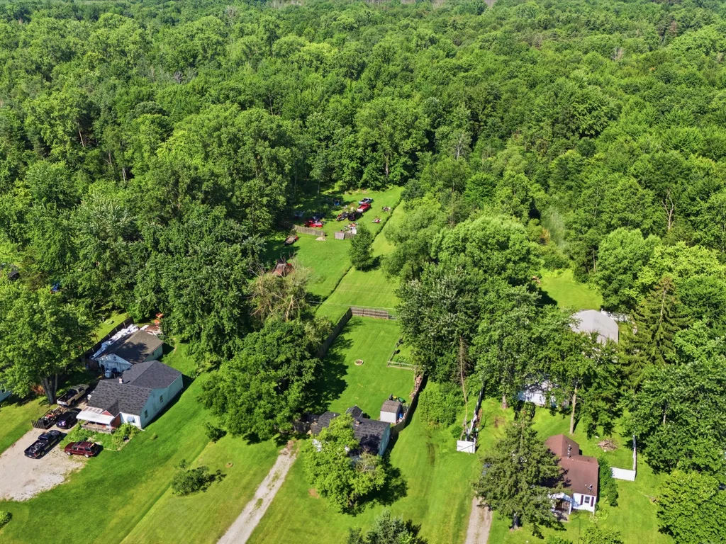 2411 Wadhams Road Kimball Township MI 48074