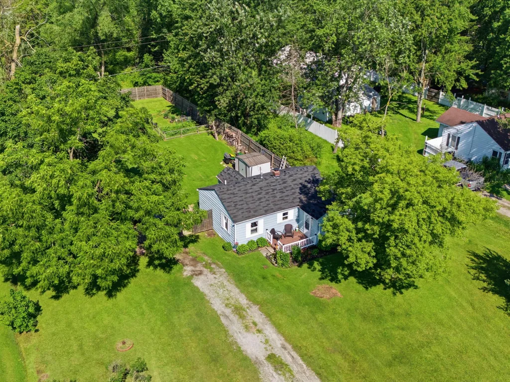 2411 Wadhams Road Kimball Township MI 48074