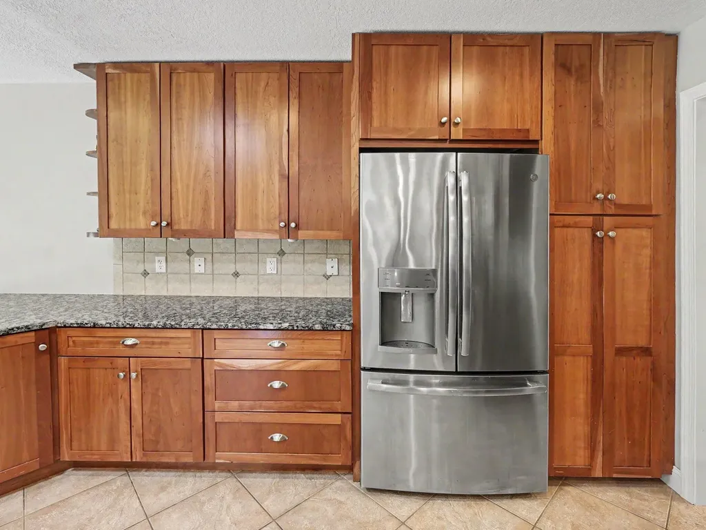 2258 Woodview Lane Pittsfield Charter Township MI 48108