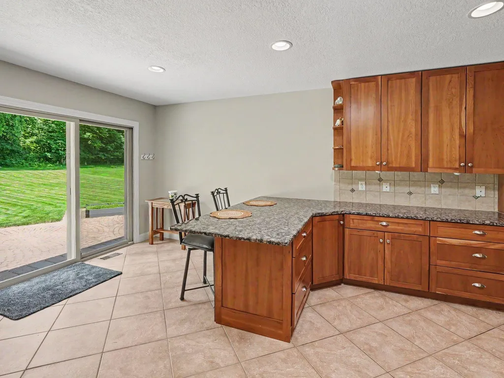 2258 Woodview Lane Pittsfield Charter Township MI 48108