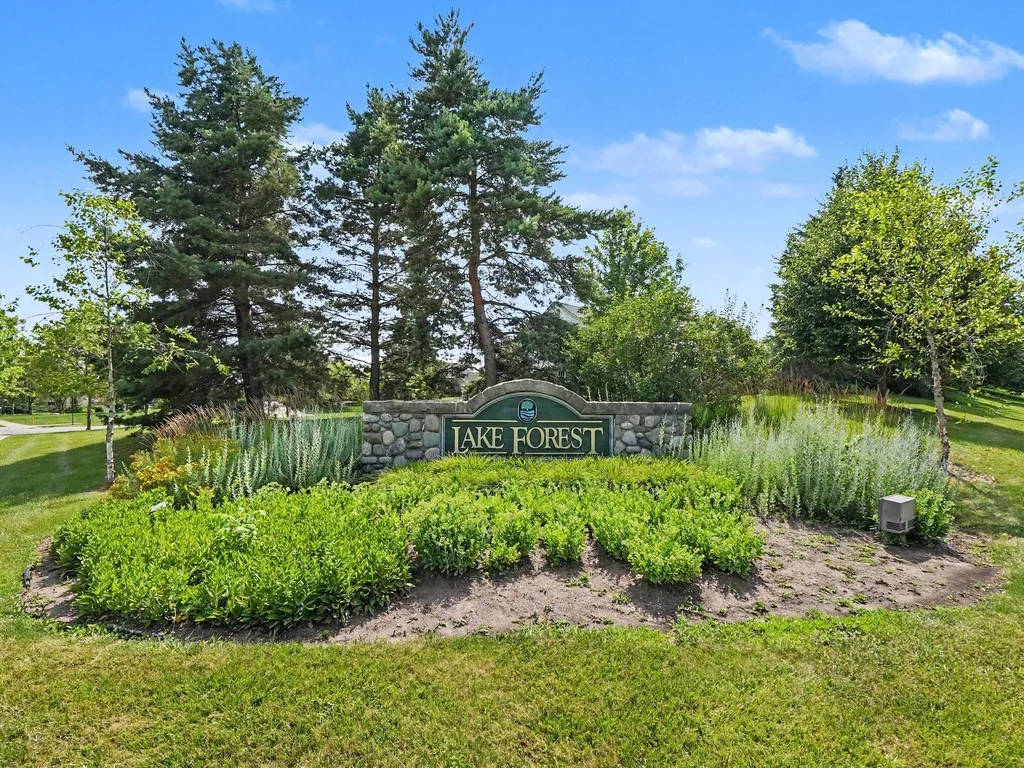 2258 Woodview Lane Pittsfield Charter Township MI 48108