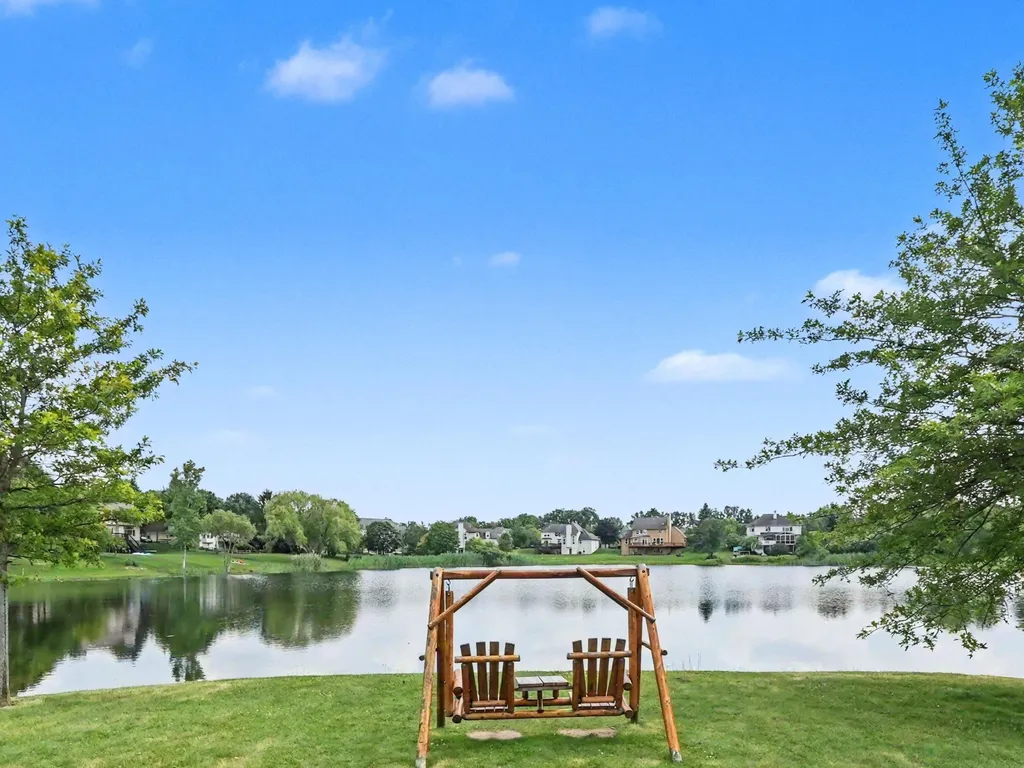 2258 Woodview Lane Pittsfield Charter Township MI 48108