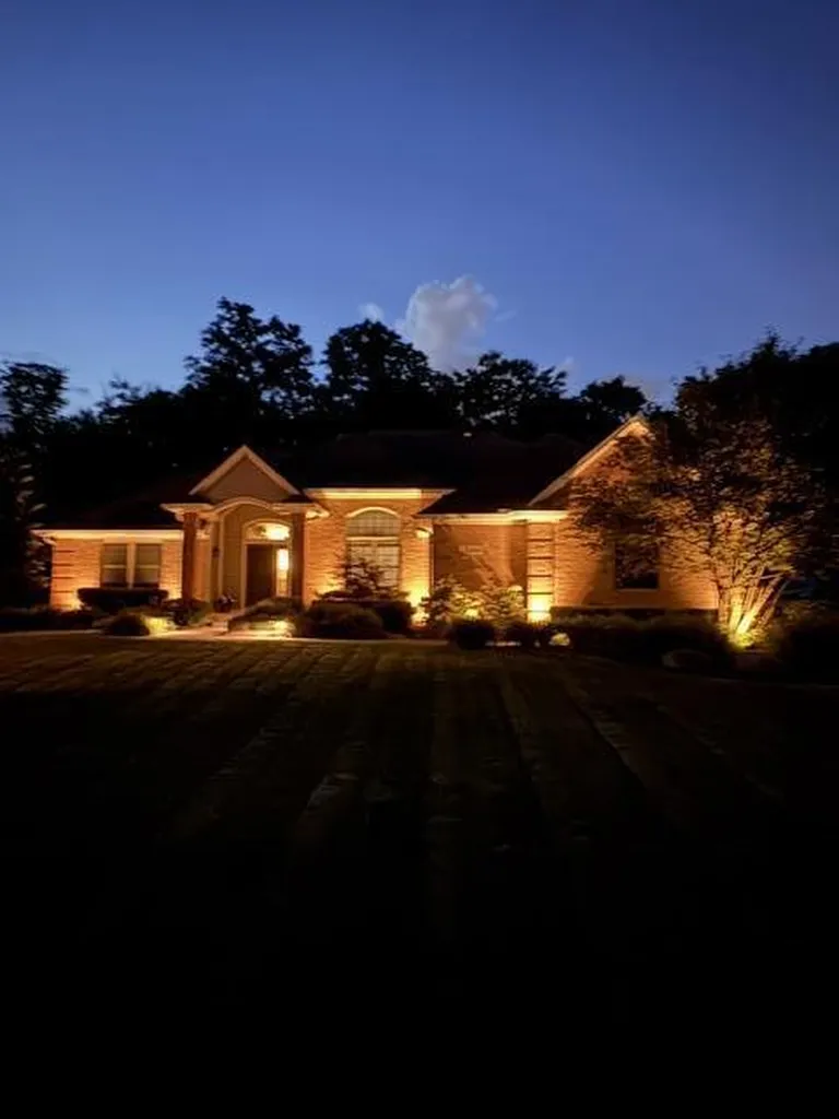 2258 Woodview Lane Pittsfield Charter Township MI 48108