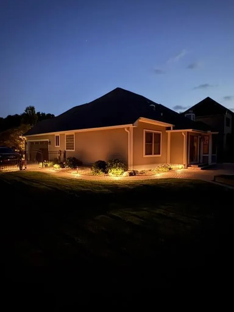 2258 Woodview Lane Pittsfield Charter Township MI 48108