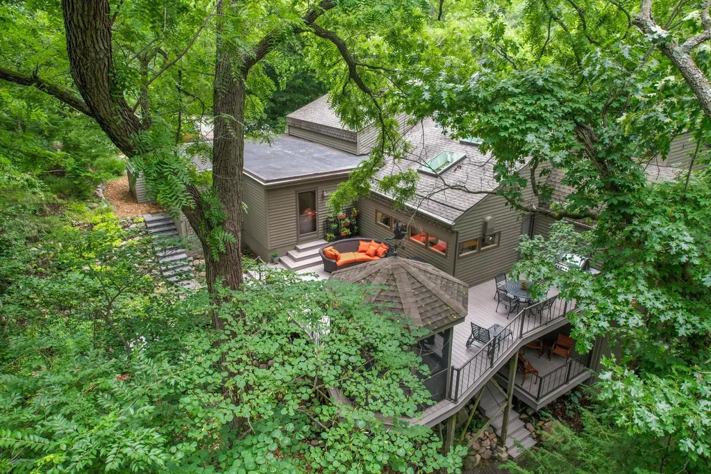 815 Green Road Ann Arbor City MI 48105