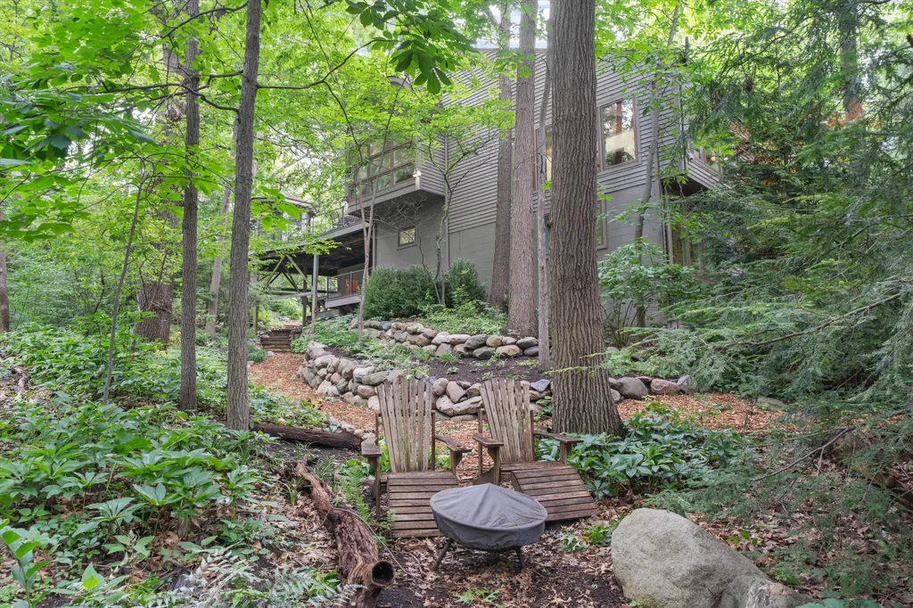 815 Green Road Ann Arbor City MI 48105