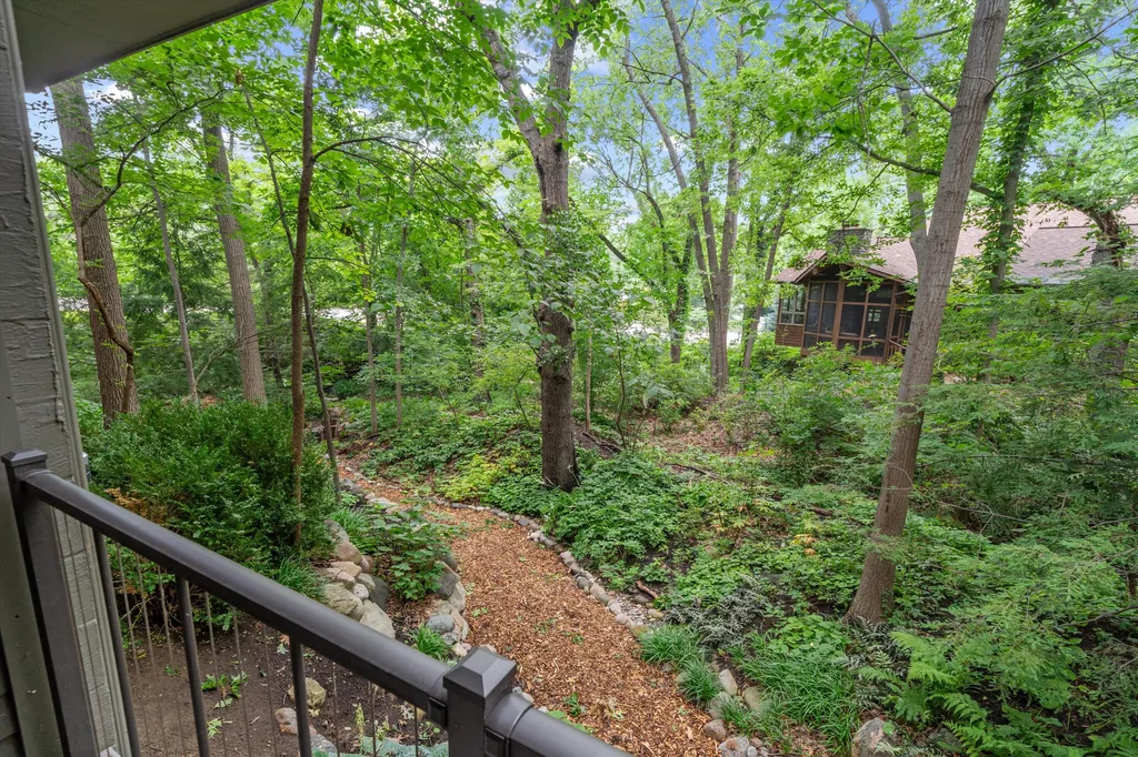 815 Green Road Ann Arbor City MI 48105