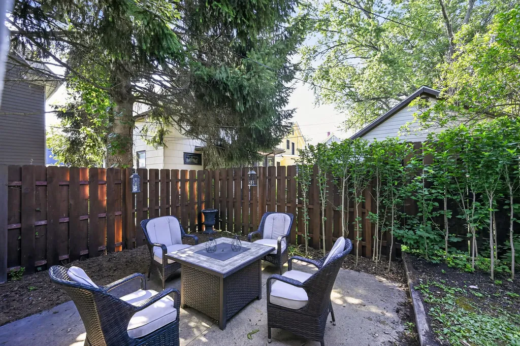207 W Jefferson Street Ann Arbor City MI 48103