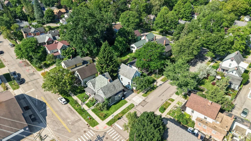 207 W Jefferson Street Ann Arbor City MI 48103