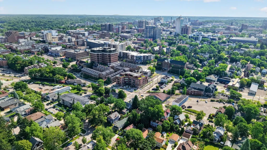207 W Jefferson Street Ann Arbor City MI 48103