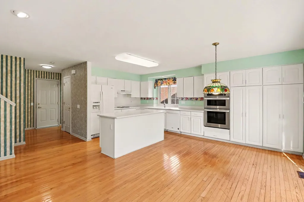 39728 Dun Rovin Drive Northville Township MI 48168