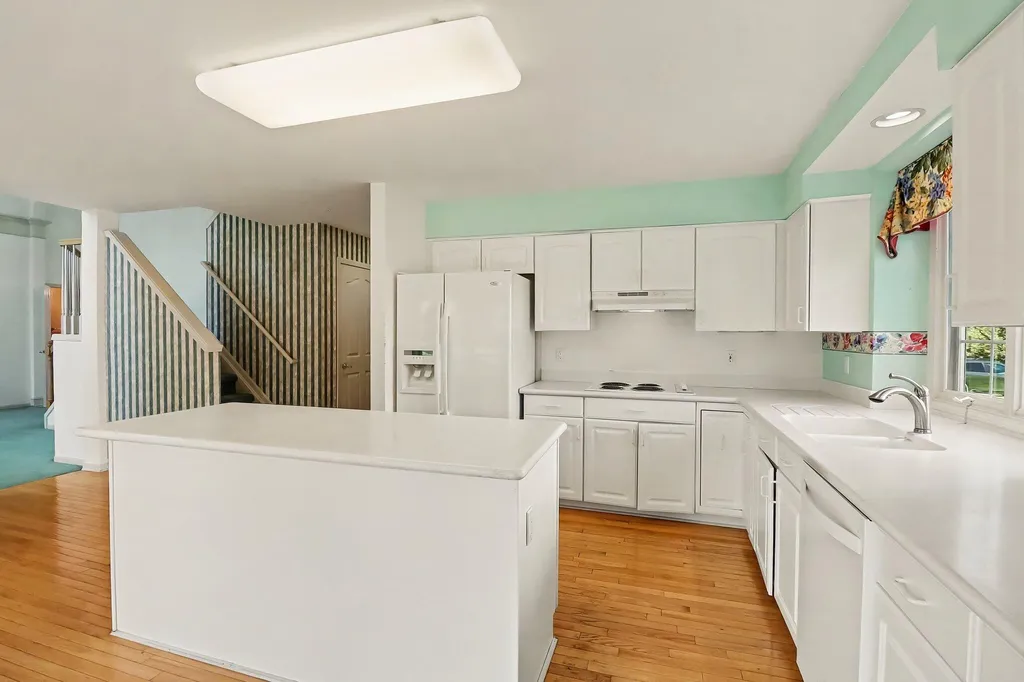39728 Dun Rovin Drive Northville Township MI 48168
