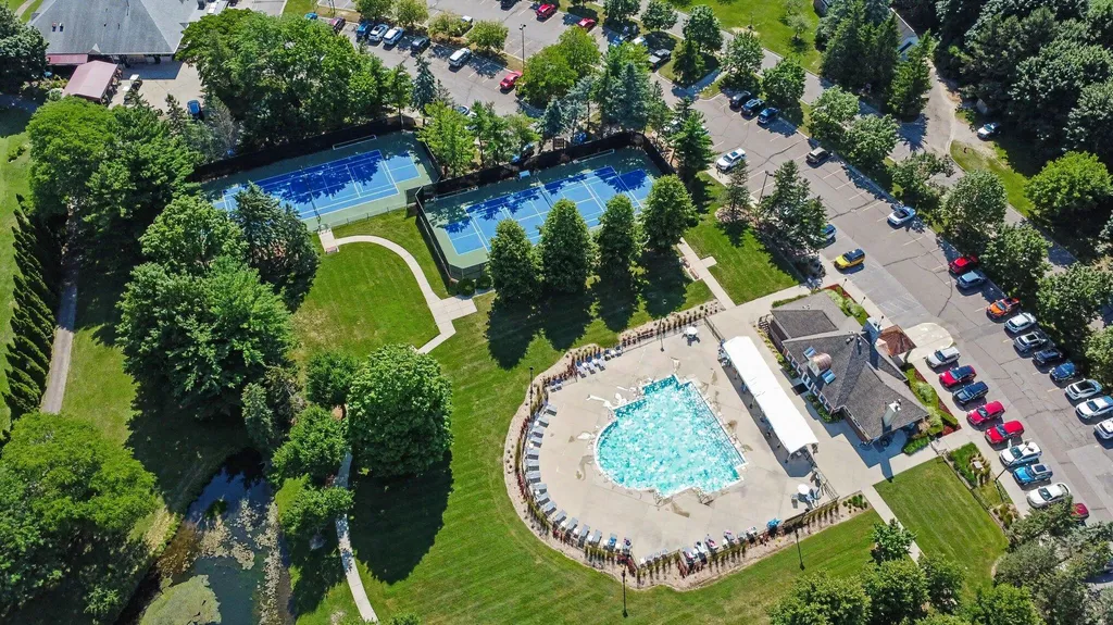 39728 Dun Rovin Drive Northville Township MI 48168