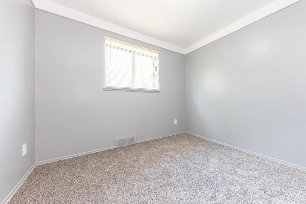 1705 Smith Avenue Ypsilanti Charter Township MI 48198