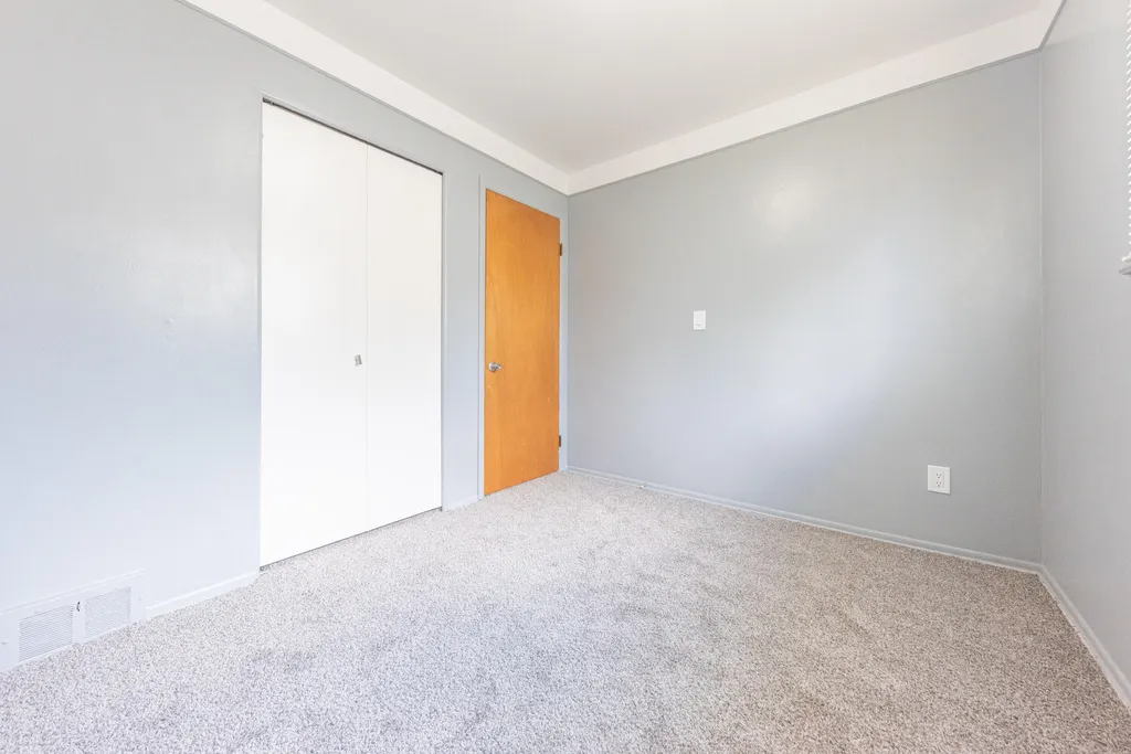 1705 Smith Avenue Ypsilanti Charter Township MI 48198