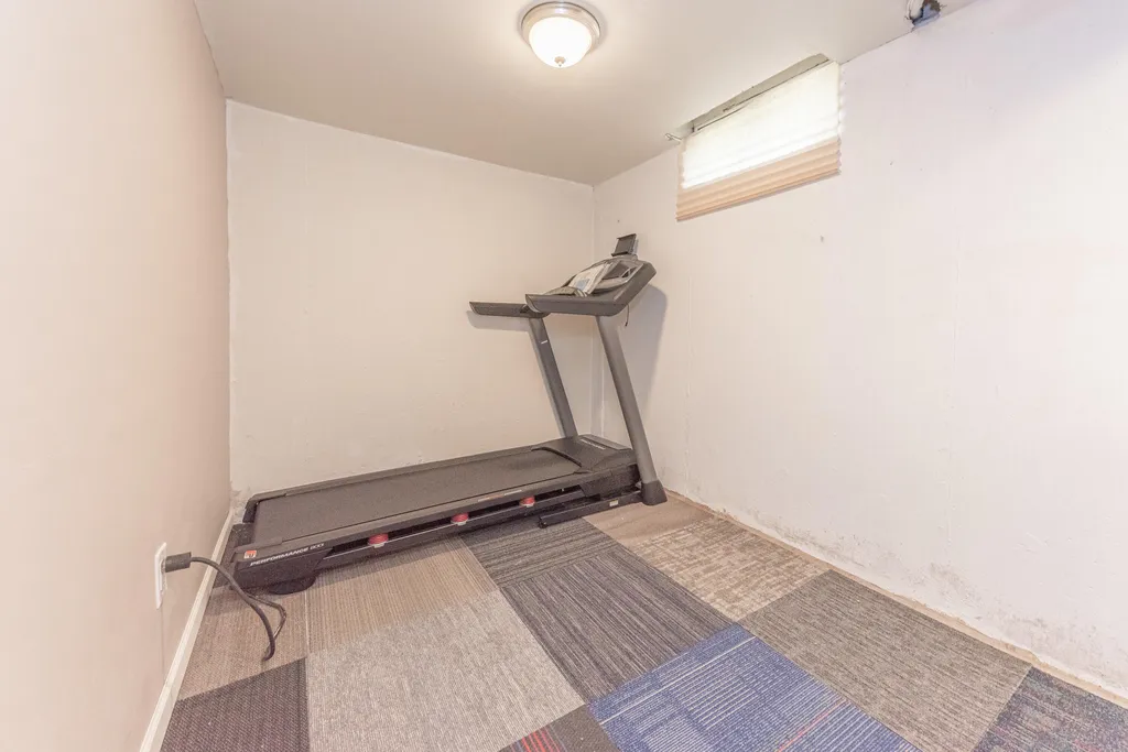 1705 Smith Avenue Ypsilanti Charter Township MI 48198