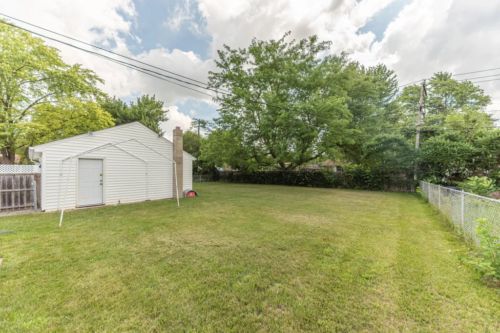 1705 Smith Avenue Ypsilanti Charter Township MI 48198
