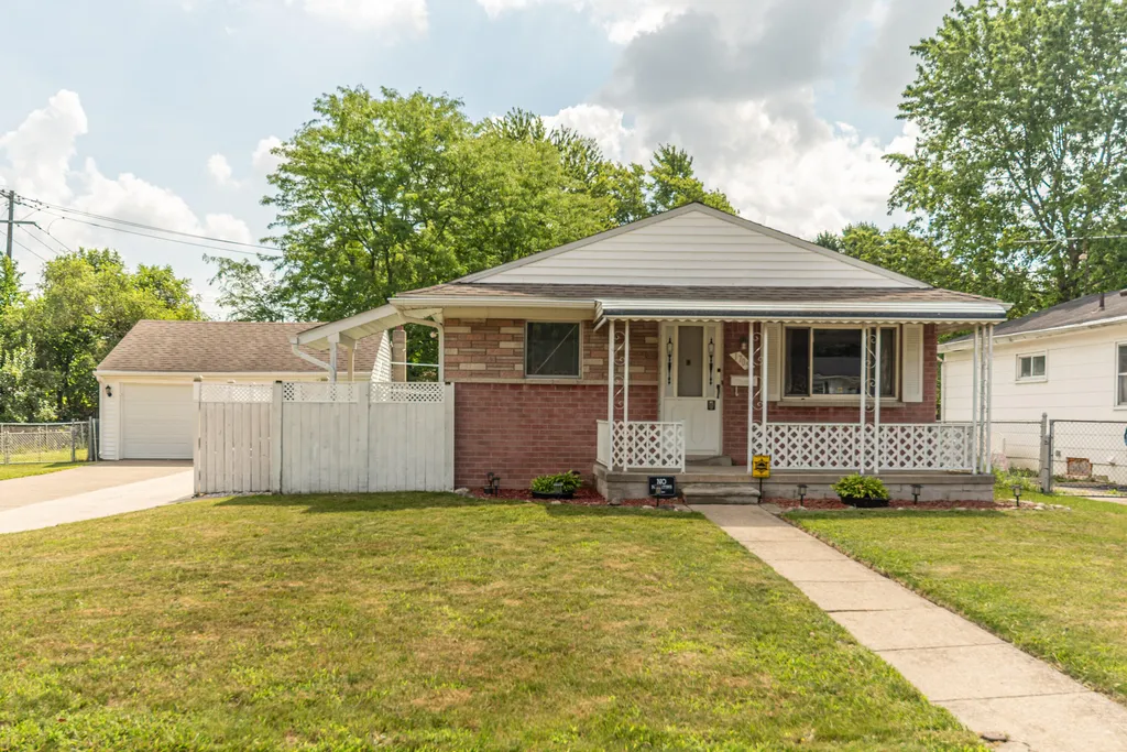 1705 Smith Avenue Ypsilanti Charter Township MI 48198