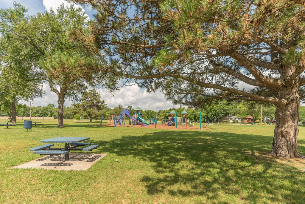 1705 Smith Avenue Ypsilanti Charter Township MI 48198