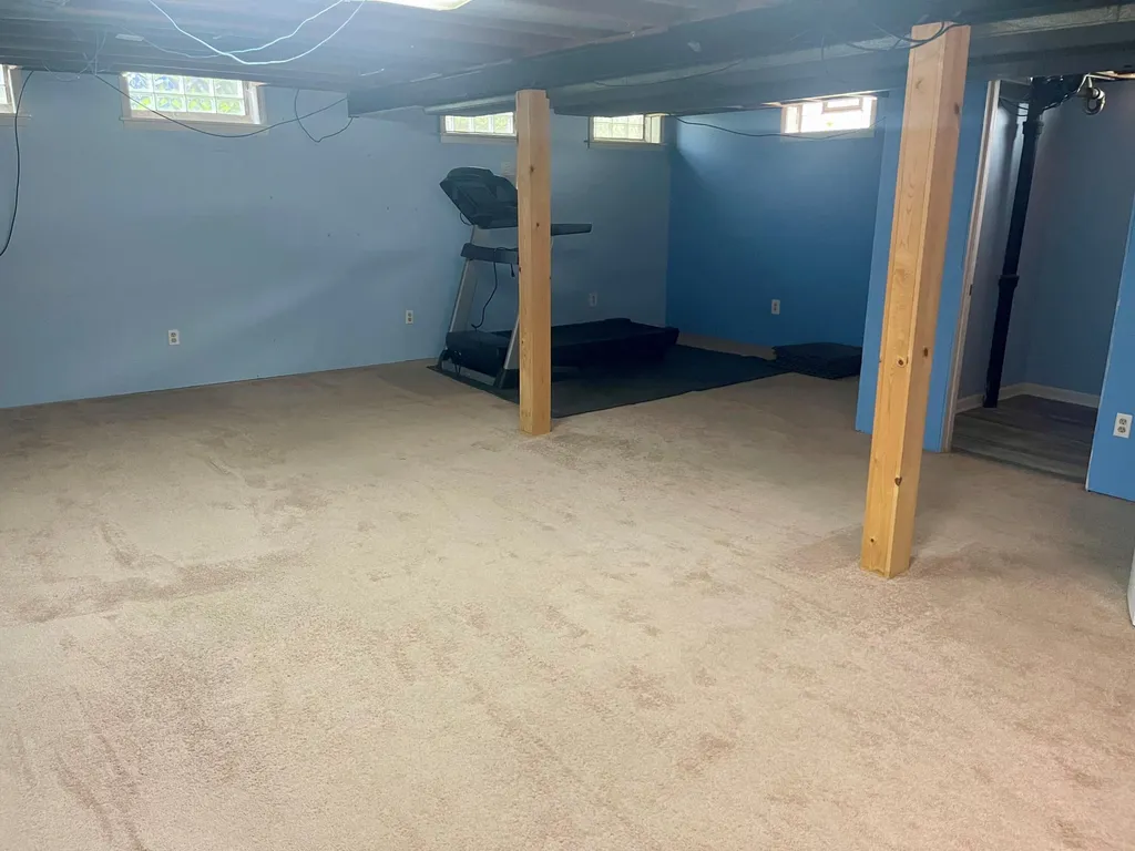 34729 Somerset Avenue Westland City MI 48186