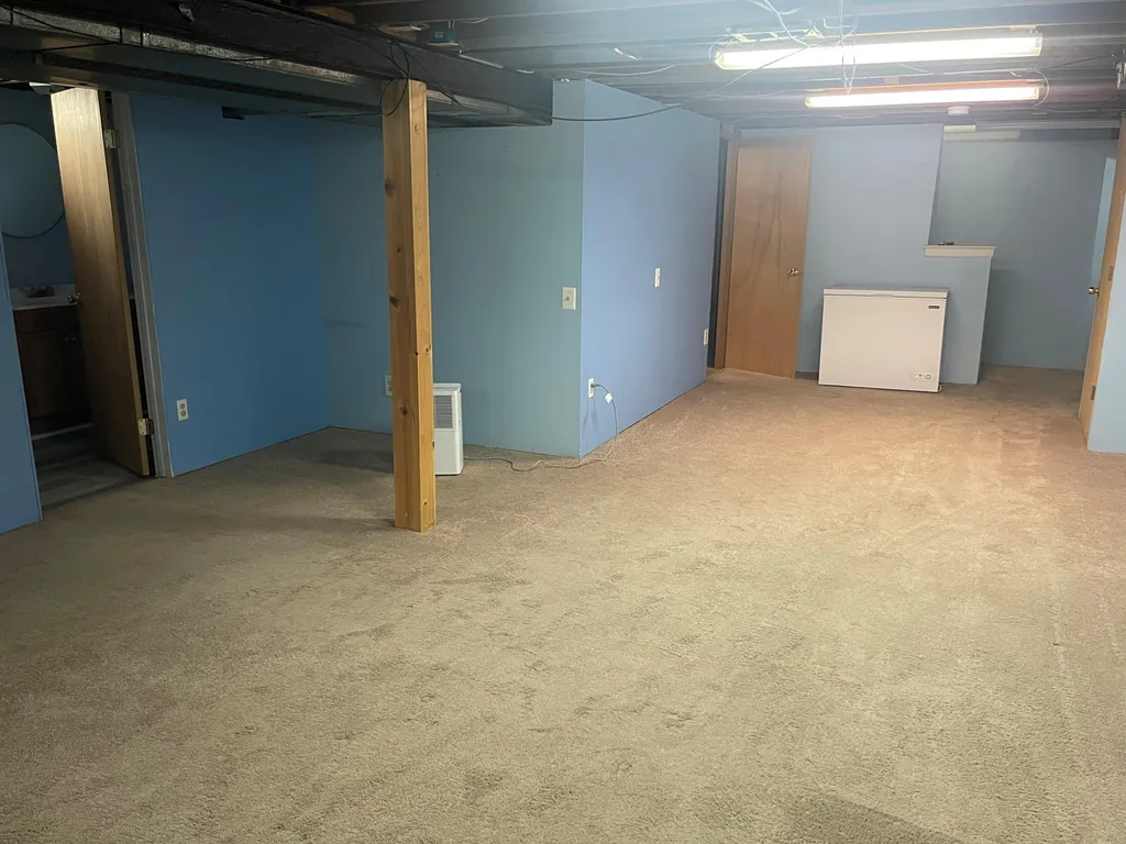 34729 Somerset Avenue Westland City MI 48186