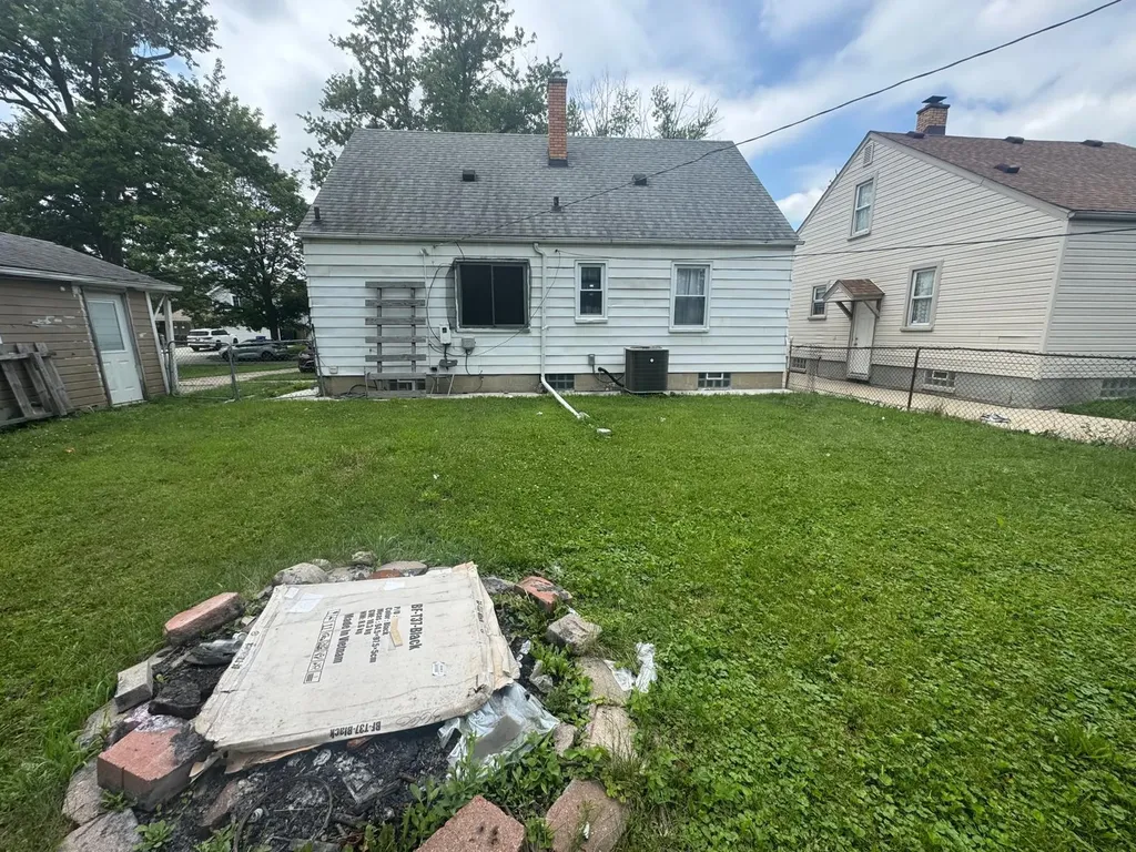 6388 NW Montrose Street NW Detroit City MI 48228