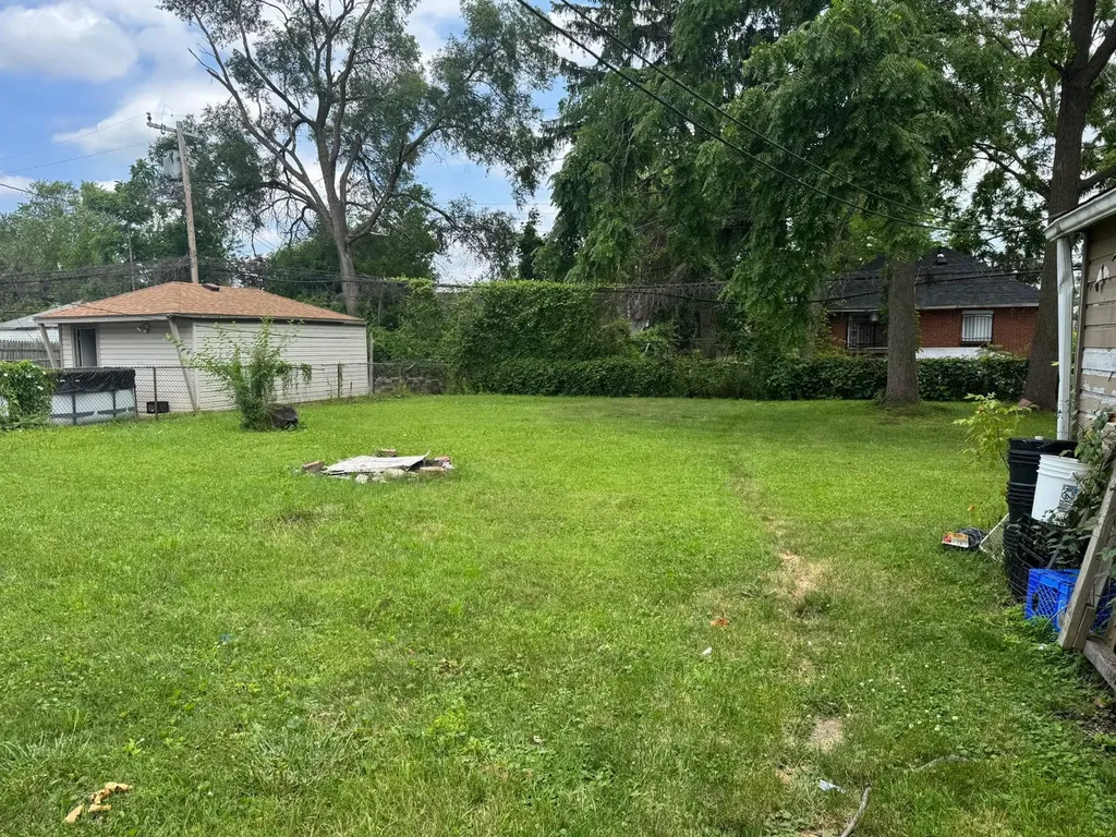 6388 NW Montrose Street NW Detroit City MI 48228