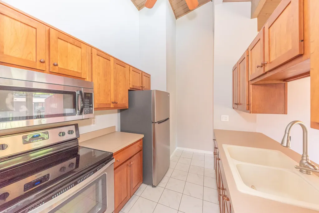 2405 Packard Street Ann Arbor City MI 48104