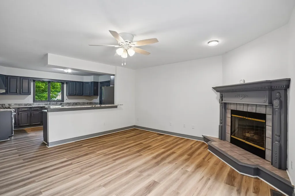 990 Centennial Avenue Ypsilanti Charter Township MI 48198