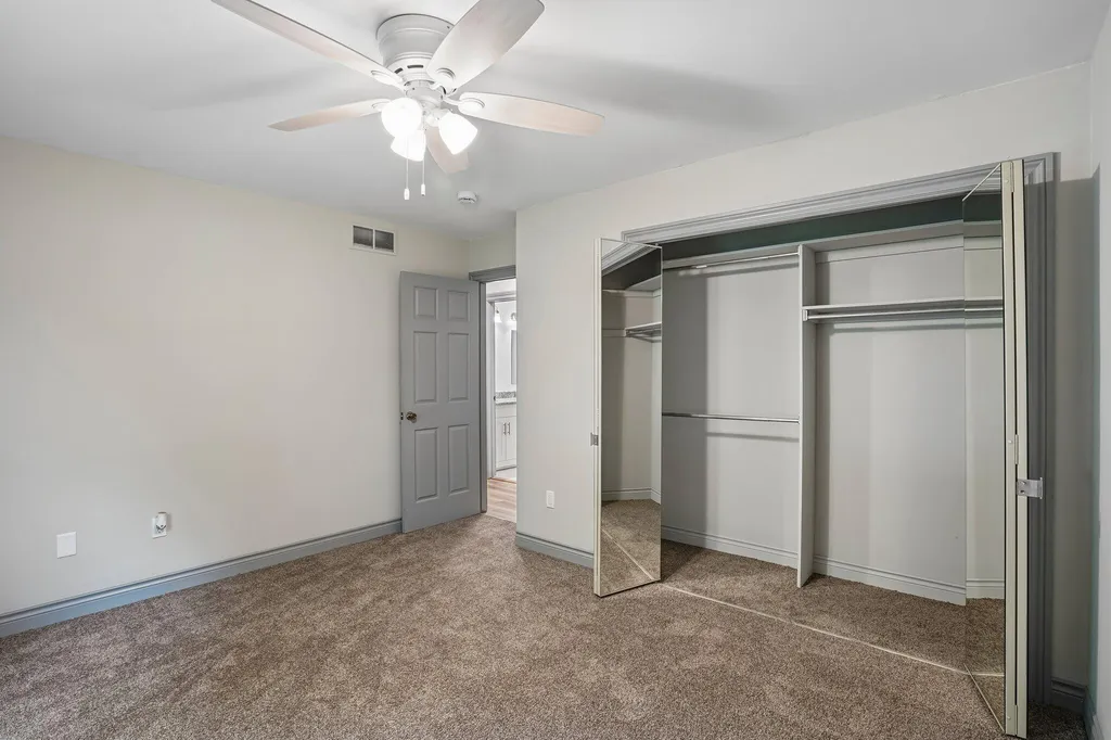 990 Centennial Avenue Ypsilanti Charter Township MI 48198