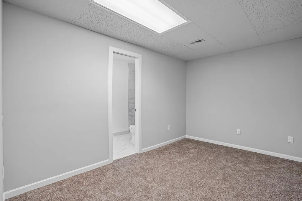 990 Centennial Avenue Ypsilanti Charter Township MI 48198