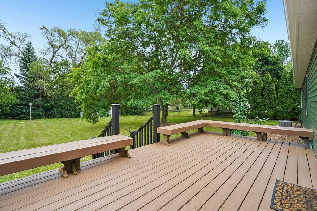 990 Centennial Avenue Ypsilanti Charter Township MI 48198