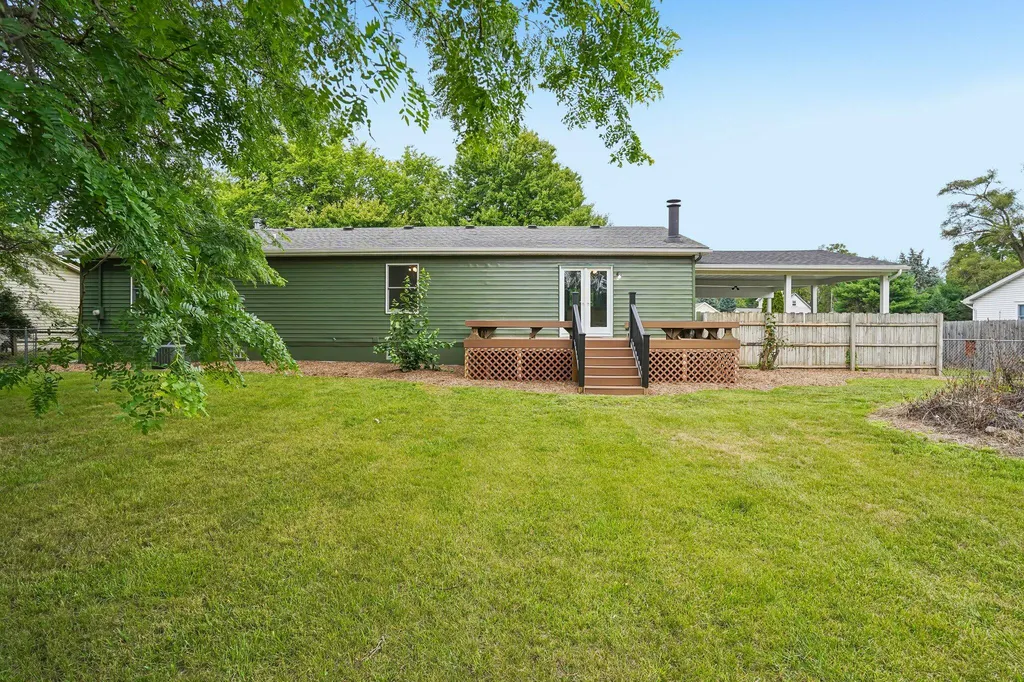 990 Centennial Avenue Ypsilanti Charter Township MI 48198