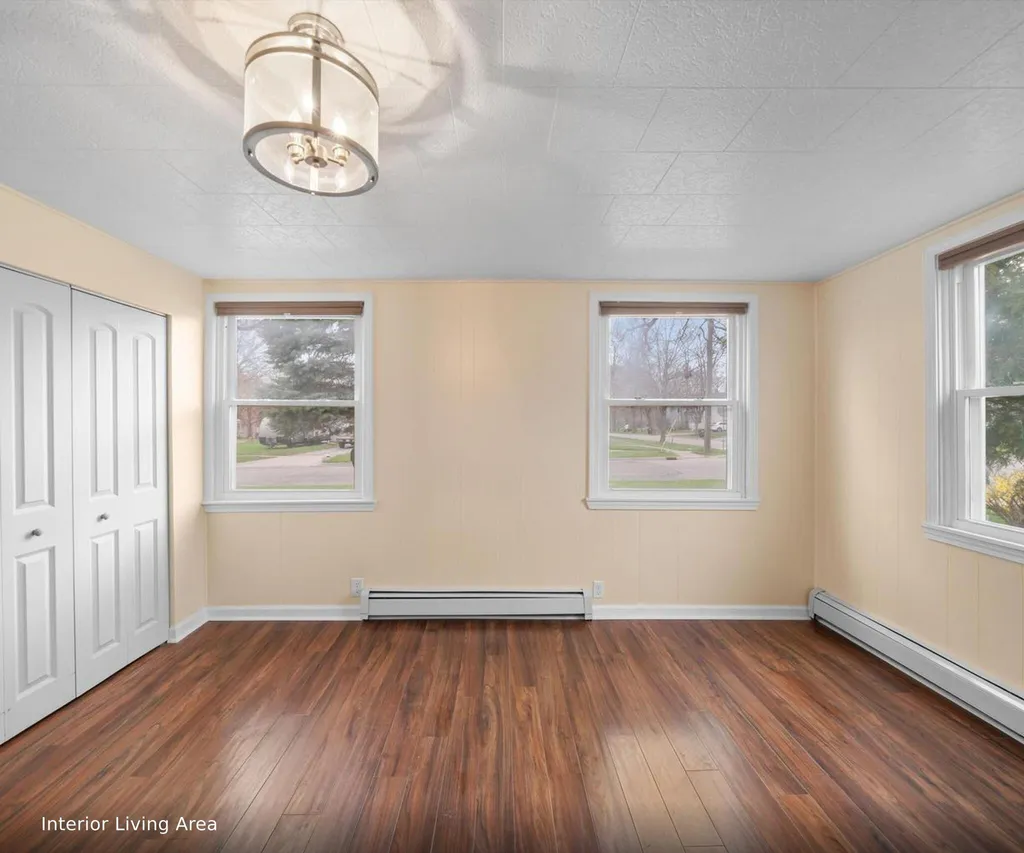 244 Cass Street Dundee Township MI 48131