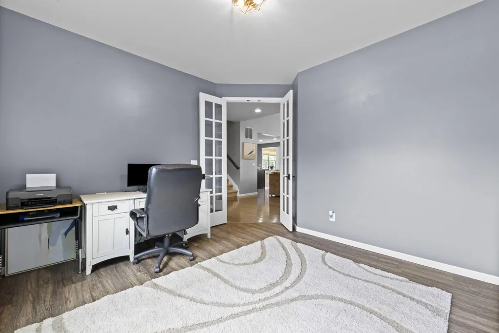 5887 Strawberry Circle Commerce Charter Township MI 48382
