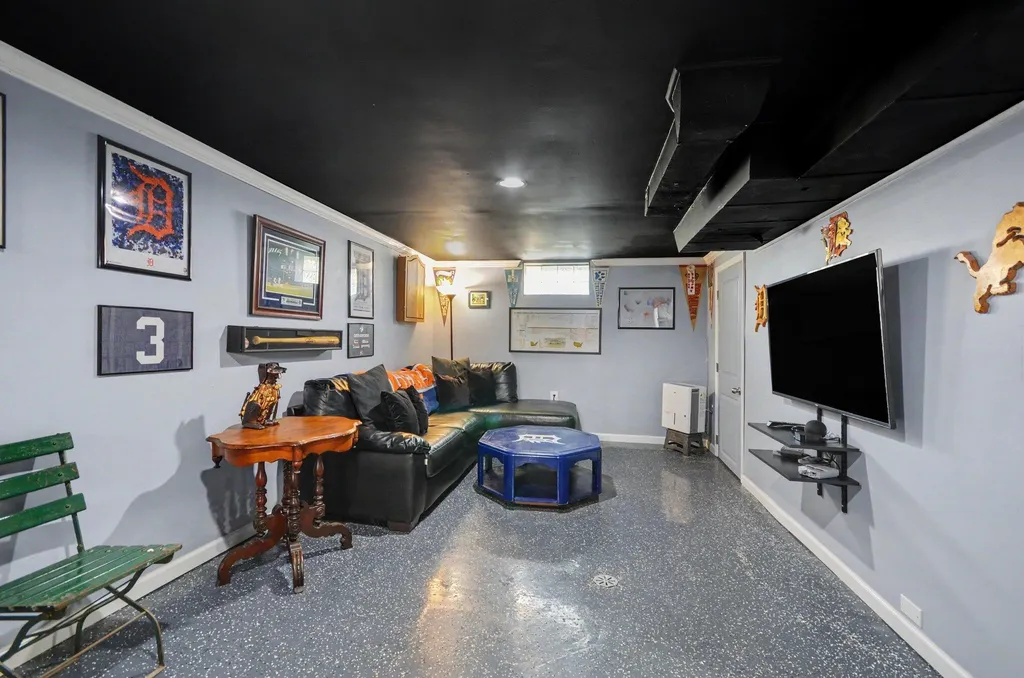 2386 Brickley Street Ferndale City MI 48220