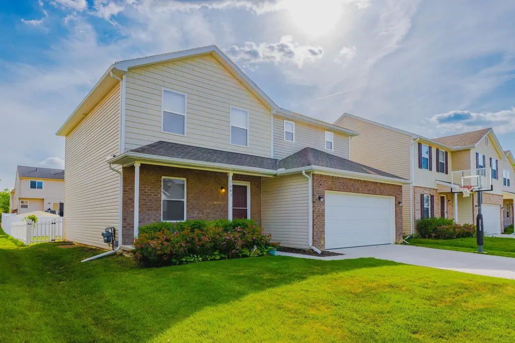 1643 Golfview Drive Superior Charter Township MI 48198