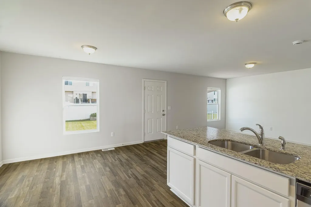 1643 Golfview Drive Superior Charter Township MI 48198