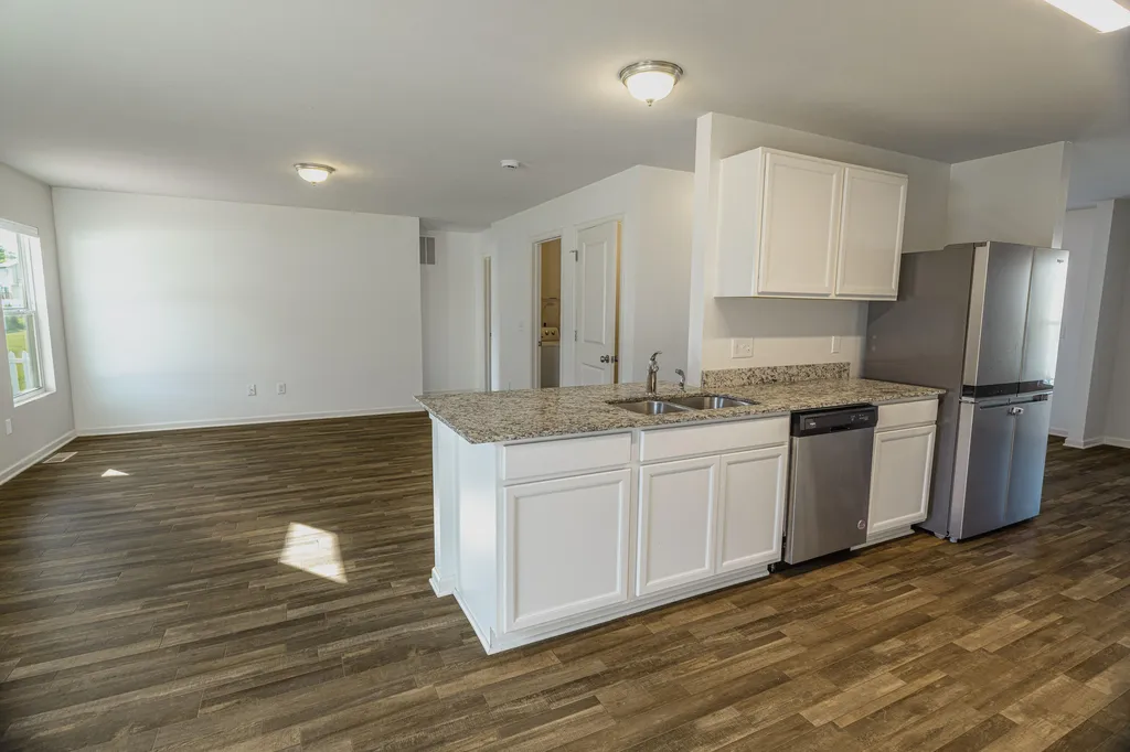 1643 Golfview Drive Superior Charter Township MI 48198