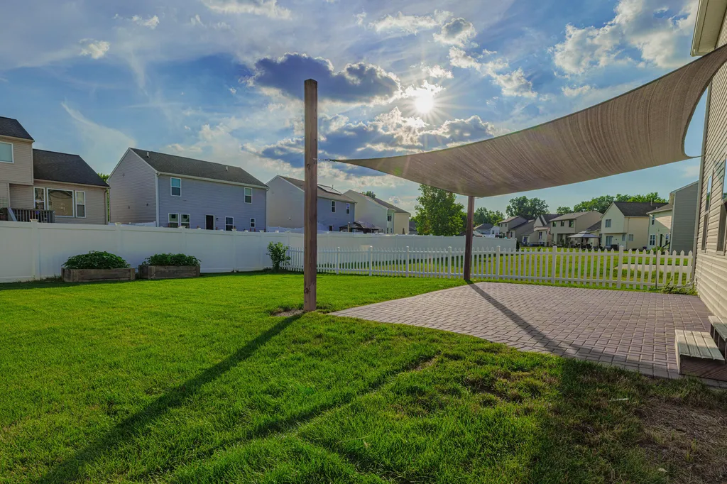 1643 Golfview Drive Superior Charter Township MI 48198