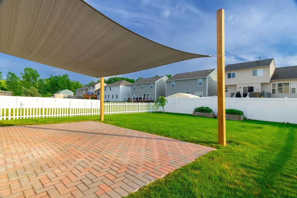 1643 Golfview Drive Superior Charter Township MI 48198