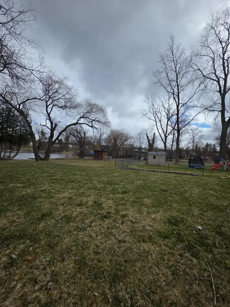 641 Dunleavy Drive Highland Charter Township MI 48356