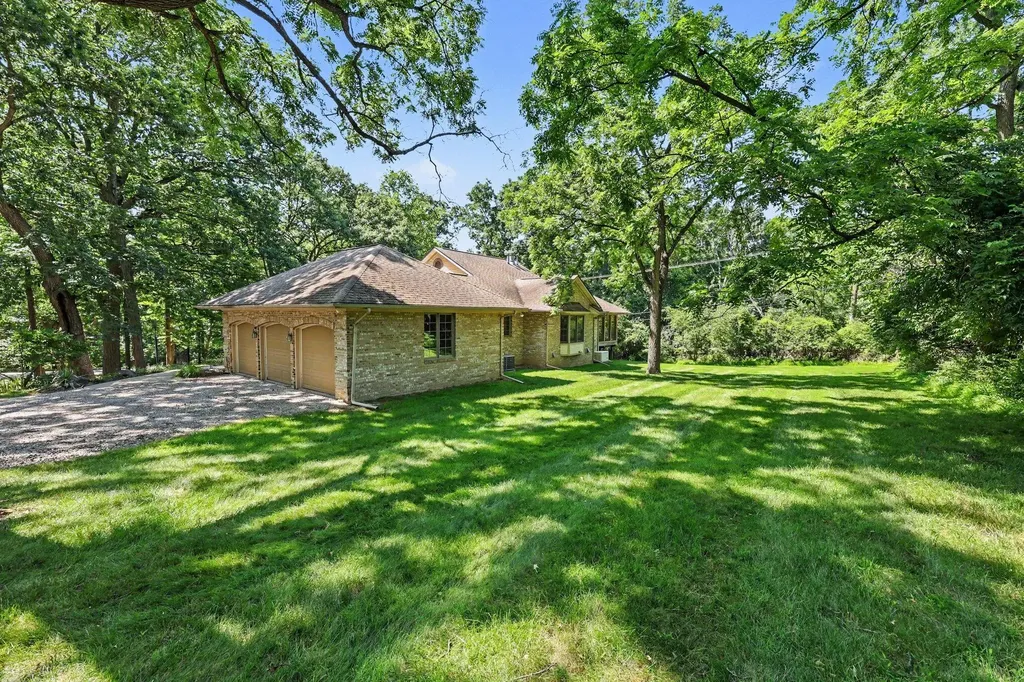 2220 Gale Road Superior Charter Township MI 48105