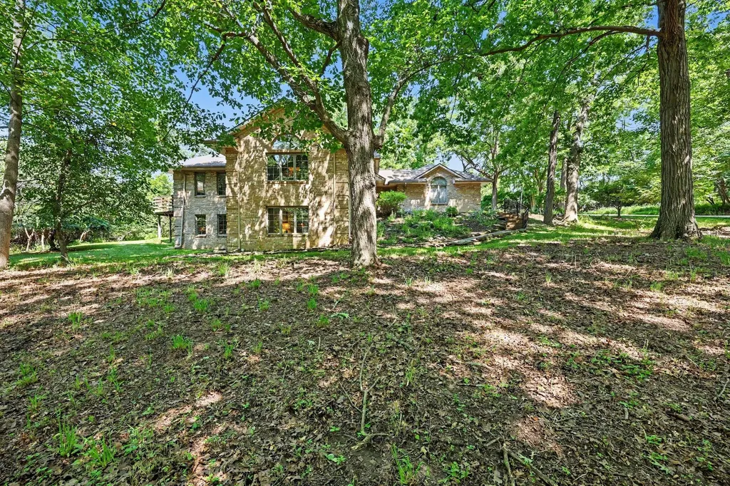 2220 Gale Road Superior Charter Township MI 48105