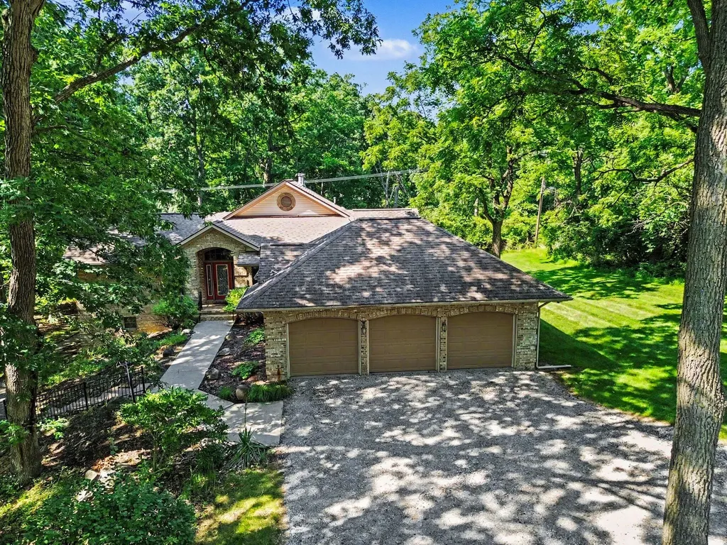 2220 Gale Road Superior Charter Township MI 48105